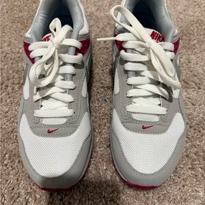 Women’s Nike Air Max Correlate Grey Fuchsia. Size 7.5